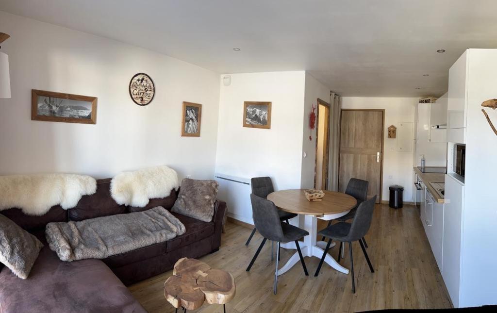 Les Carroz D'Araches Apartment Luaran gambar